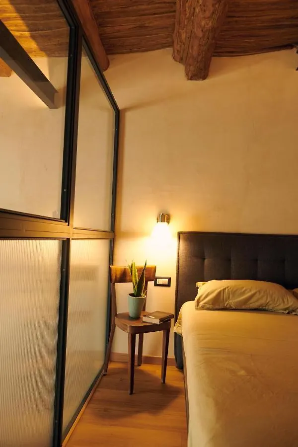 Apartment Dada Home, Loft Di 38 Mq Tra Napoli E Pompei Portici Italy