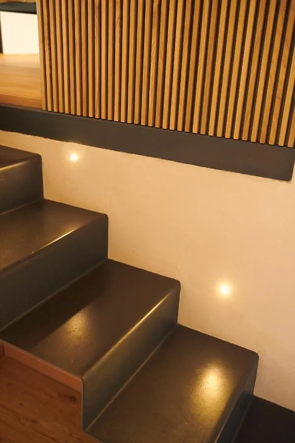 Dada Home, Loft Di 38 Mq Tra Napoli E Pompei Portici 0*,  Italy